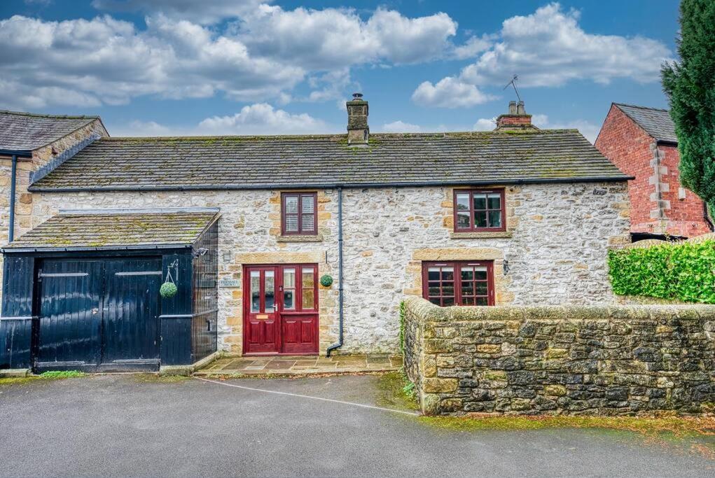 Delightful Two-Bedroom Cottage In The Heart Of Bakewell Esterno foto