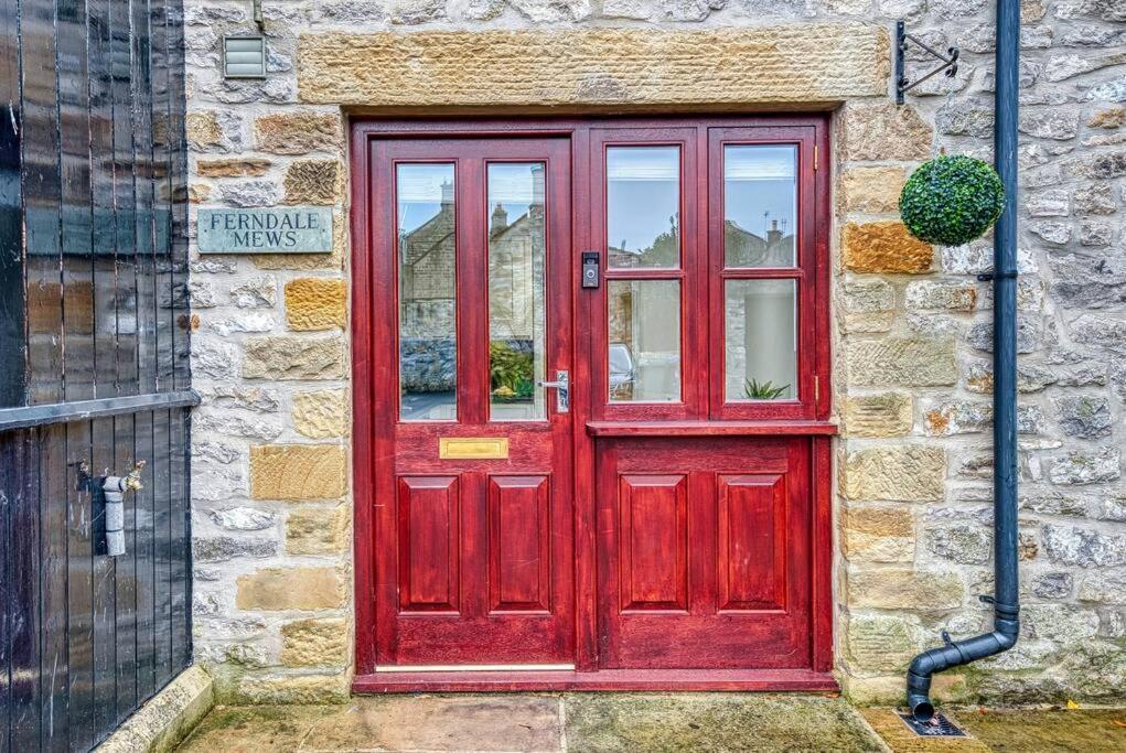 Delightful Two-Bedroom Cottage In The Heart Of Bakewell Esterno foto